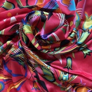 Aker Luxury TwillSilk Printed multicolored Scarf 41” x 41” Hijab,Tichel .